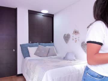 webcam girl candyxtreo image #2866098
