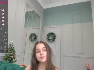 webcam girl addelin_moon image #3291003