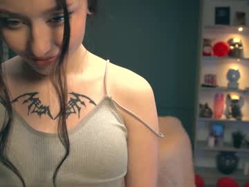 webcam girl ella_knockers image #1139759