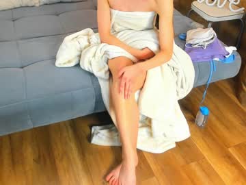 webcam girl rubrain image #4318343
