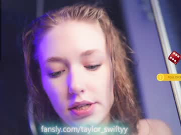 webcam girl _taylor_swift image #1596210