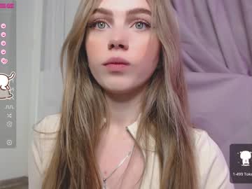 webcam girl small_blondee image #3066069