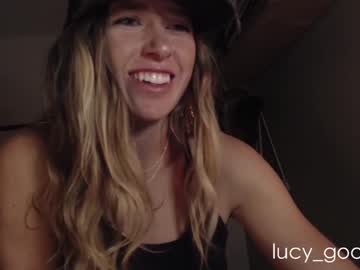webcam girl lucy_gooosey image #4257938