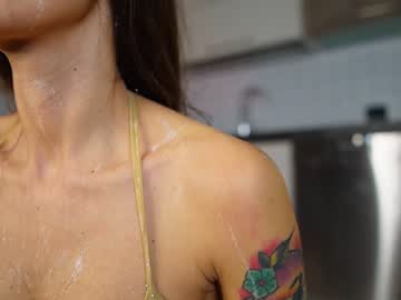 webcam girl therealbonnieclydex image #3555668
