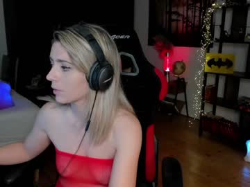 webcam girl kimilee22 image #5020655