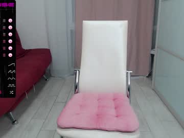 webcam girl lily__love image #1473039