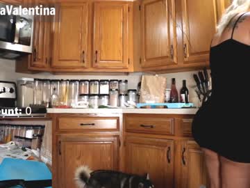 webcam girl milavalentinax image #1849038