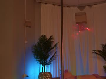 webcam girl kittycaitlin image #6063465