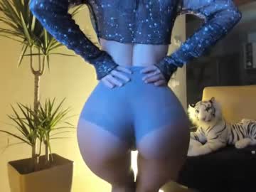 webcam girl sofiaandwonderland image #2027145