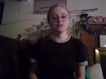 webcam girl blondievix image #6081168