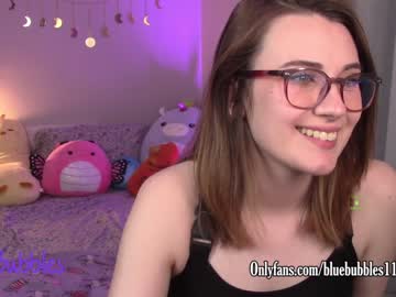 webcam girl blue_bubbles118 image #3513502