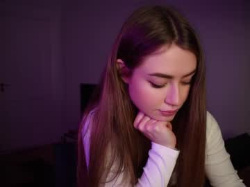 webcam girl strawberryjamx image #3176947