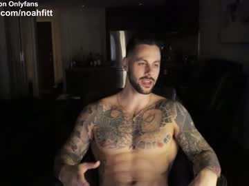 webcam man noahfitt image #2338886