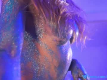 webcam girl eva_fashionista image #3622777