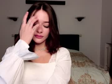 webcam girl predatory_eyes image #6251638