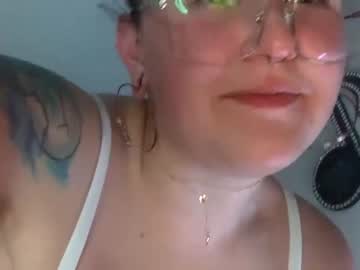 webcam couple grungyhotmessmama image #3652004
