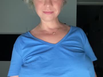 webcam girl kiradivine image #2694329