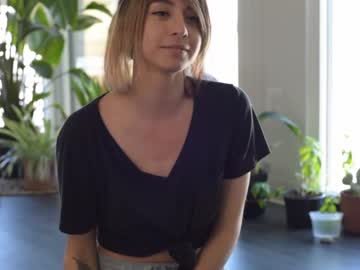 webcam girl lizmreow image #1747486
