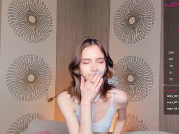 webcam girl happiness_call image #4933211