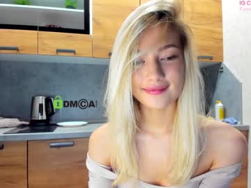 webcam girl crazzy_cherry image #4649139