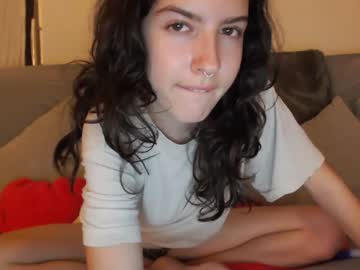 webcam girl frenchava image #5482652