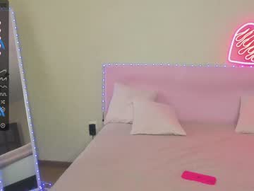 webcam girl white__crystal_ image #2296603