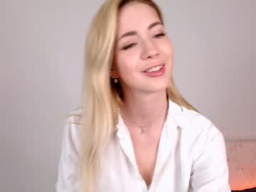 webcam girl emmi_rosee image #1393209