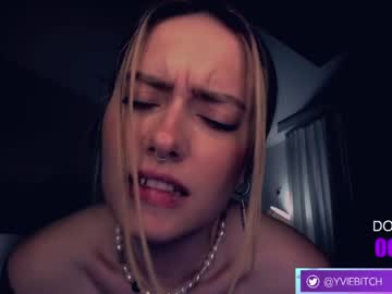 webcam girl _yvie_ image #4776819