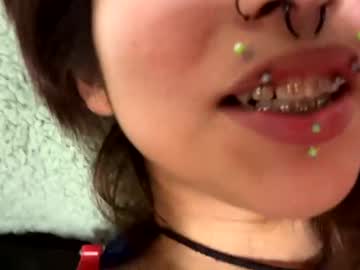 webcam girl mooresagexxx image #5822192