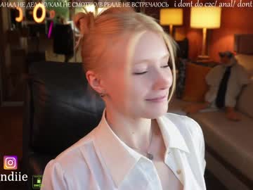 webcam girl bestblondiiecb image #4404350