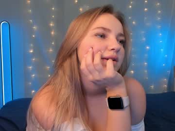 webcam girl sinacampby image #369632