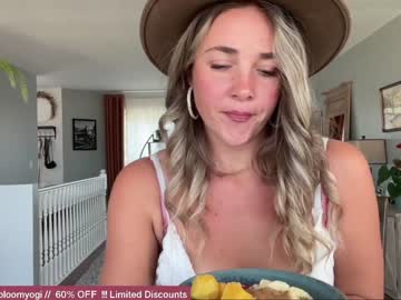 webcam girl bloomyogi image #2580236