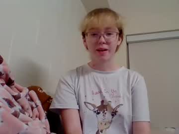 webcam girl blonde_katie image #5797946