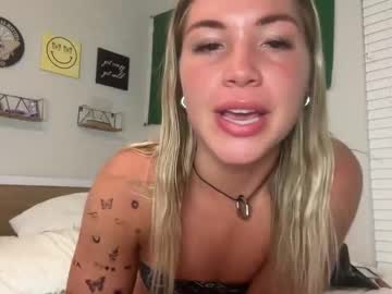 webcam girl lovecayaxo image #6612386