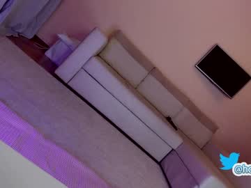 webcam girl hollyextra image #3017964