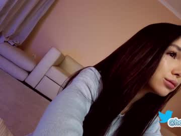webcam girl hollyextra image #3052696