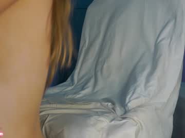 webcam girl maggielovieee image #3680630