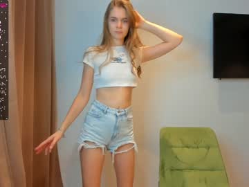 webcam girl carolynsveronica image #5018062