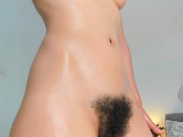 webcam girl bush_woman image #6794654