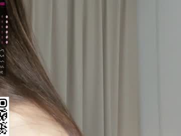 webcam girl peek_in_my_window image #6243764