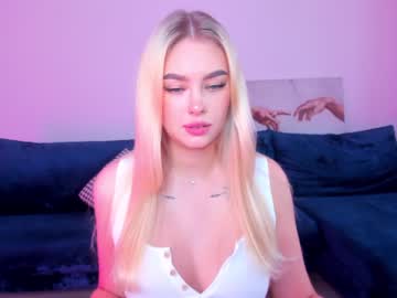 webcam girl 8a8y_nura image #2081029