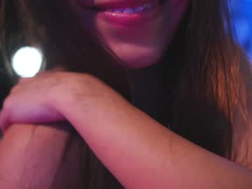 webcam girl lucie_beltran image #6100277