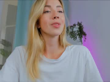 webcam girl emmi_rosee image #2399309