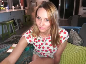 webcam girl kaileeshy image #2073213