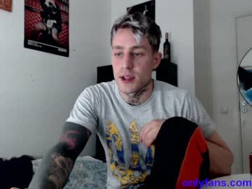 webcam man sonic12_12 image #1869181