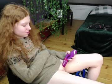 webcam girl molly_redhead image #935893