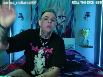 webcam couple aurora_radiance image #6361210