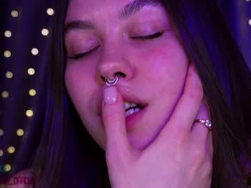 webcam girl nika_lodge image #6421529