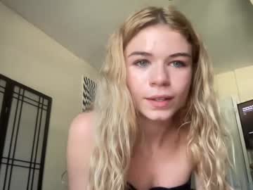 webcam girl yourgirlajay image #2666442