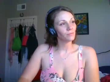 webcam girl maddelinemares image #1877838